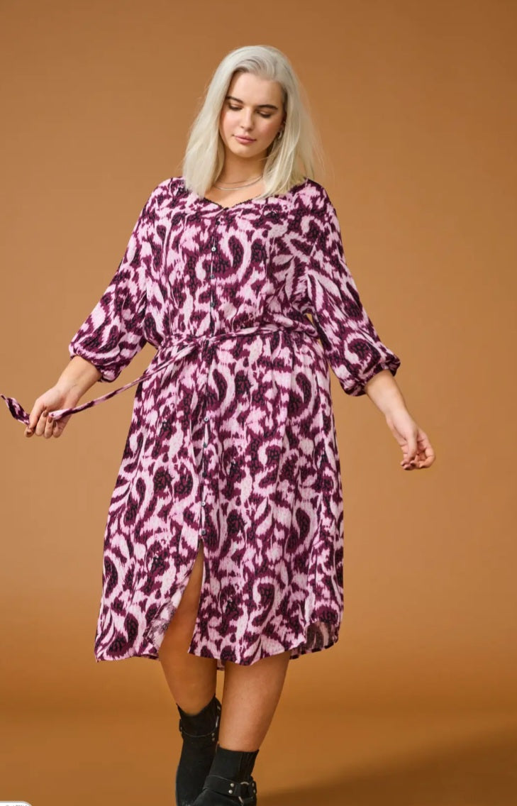 Only Carmakoma Wine abstract print dress