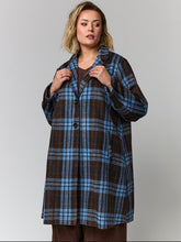 Charger l'image dans la galerie, Gozzip Brown &amp; blue checked Coat
