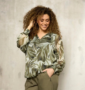 Zhenzi Seya leaf print tops
