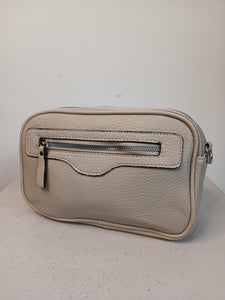 The Classic Crossover bags