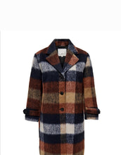 Load image into Gallery viewer, Only Carmakoma plaid Check Coat
