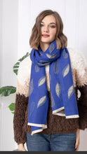 Load image into Gallery viewer, The leaf design two way wool mix scarves
