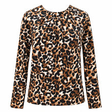 Cargar imagen en el visor de la galería, Brandtex Animal pattern print tops
