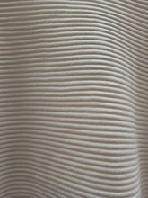 Load image into Gallery viewer, Signature rid knit jumpers
