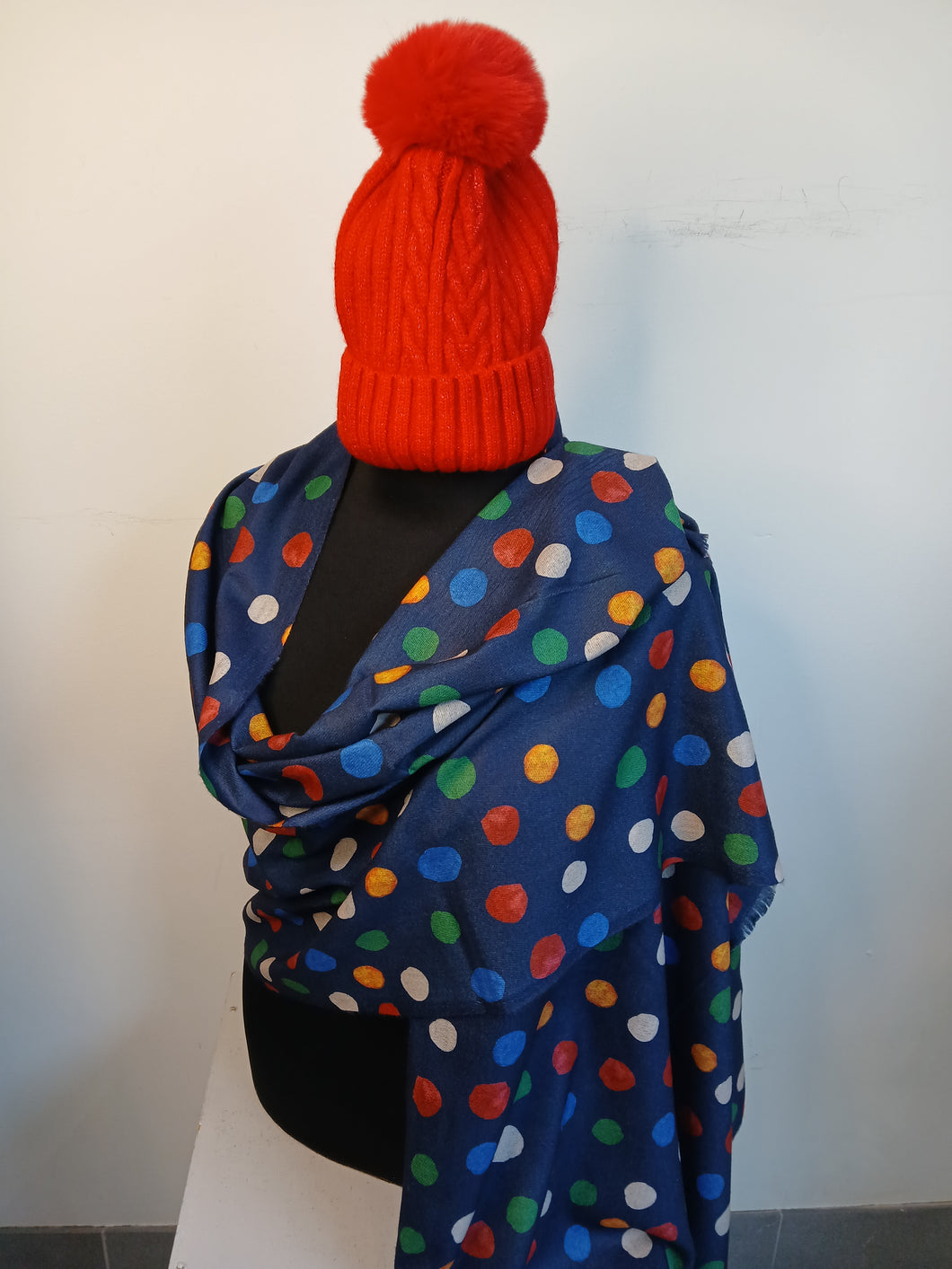 Polka-dot Scarves & bobble hat set