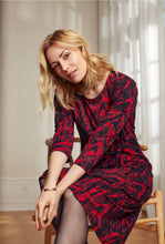 Load image into Gallery viewer, Brandtex abstract red &amp; Black pattern print dress
