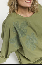 Load image into Gallery viewer, Gozzip Kaia top
