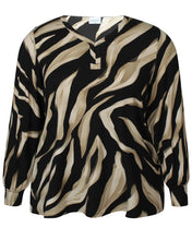 Load image into Gallery viewer, Zhenzi wave effect print top
