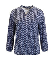 Lade das Bild in den Galerie-Viewer, Signature Navy Geometic Pattern print top
