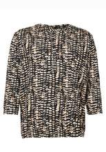 Load image into Gallery viewer, Brandtex pebble abstract print tops
