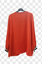 Load image into Gallery viewer, Anvito red long sleeve Crepe top
