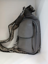 Load image into Gallery viewer, The Celia crossover Bags
