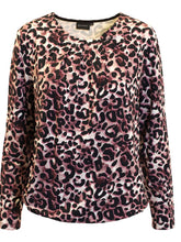 Cargar imagen en el visor de la galería, Brandtex Animal pattern print tops
