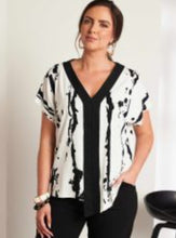 Load image into Gallery viewer, Ora Contrast neck and front band top
