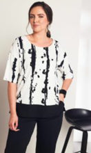 Load image into Gallery viewer, Ora round Neckline contrast hem band top
