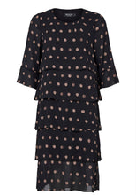Lade das Bild in den Galerie-Viewer, Signature black and gold layered Dress
