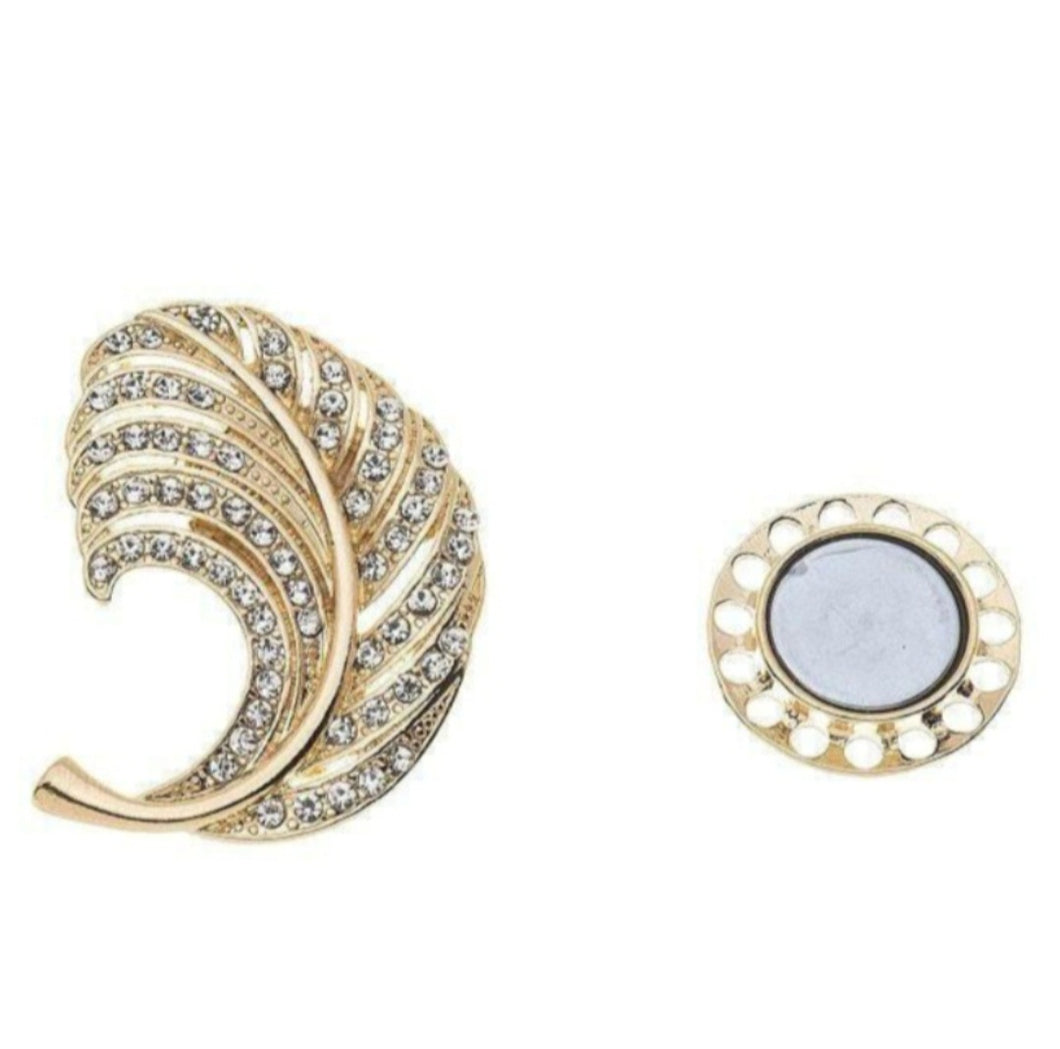 The leaf  Vintage inspired Magnetic Brooches