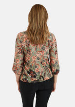 Load image into Gallery viewer, Signature V Neck khaki floral print top

