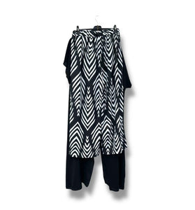 The Vic Tunic & Trousers set