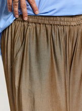 Load image into Gallery viewer, Gozzip Karina loose 3/4 trousers
