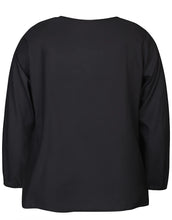 Load image into Gallery viewer, The Zhenzi Vada feather print top
