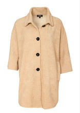 Lade das Bild in den Galerie-Viewer, Soft knit batwing jacket with pockets
