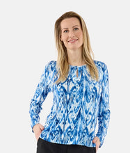 Load image into Gallery viewer, Signature blue long sleeve print top
