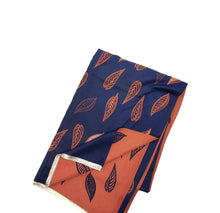 Load image into Gallery viewer, The leaf design two way wool mix scarves
