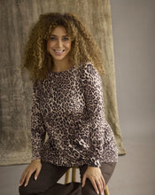 Load image into Gallery viewer, Zhenzi Lani animal print top
