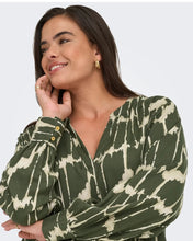 Load image into Gallery viewer, Only Carmakoma green abstract print top
