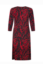 Load image into Gallery viewer, Brandtex abstract red &amp; Black pattern print dress
