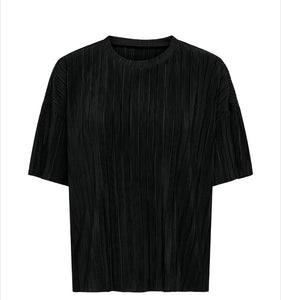 Only Carmakoma Carravenna tops