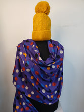 Load image into Gallery viewer, Polka-dot Scarves &amp; bobble hat set
