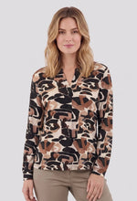 Charger l'image dans la galerie, Signature abstract print with beige, brown and black shades tops
