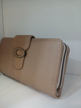 Load image into Gallery viewer, The Claire Purses/wallets
