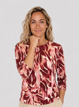 Cargar imagen en el visor de la galería, Signature abstract mix pattern print tops
