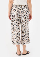 Lade das Bild in den Galerie-Viewer, Signature Capri off white pattern trousers
