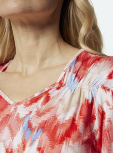 Signature abstract pattern print top