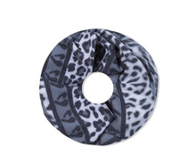 Lade das Bild in den Galerie-Viewer, The Leopard pattern print Snoods
