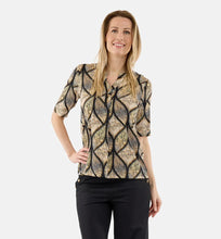 Lade das Bild in den Galerie-Viewer, Brandtex Graphic pattern print tops
