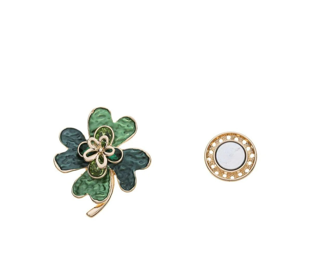 Four leaf clover magnetic Brooches