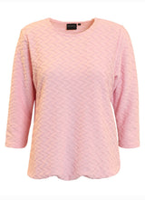 Lade das Bild in den Galerie-Viewer, Brandtex textured tops
