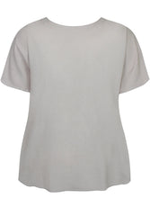 Cargar imagen en el visor de la galería, Zhenzi Hyla cotton and linen mix top

