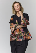 Lade das Bild in den Galerie-Viewer, Gozzip  Elise-Marie floral print top
