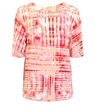 Lade das Bild in den Galerie-Viewer, Signature  pink abstract pattern top
