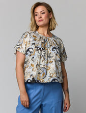 Load image into Gallery viewer, Gozzip Elise blue print top
