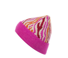 Load image into Gallery viewer, The Truda fine knit Beanies
