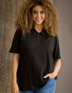 Zhenzi Noor black top