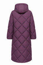 Lade das Bild in den Galerie-Viewer, Only Carmakoma carmaggi long Puffer coat
