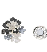 Load image into Gallery viewer, Floral petals magnetic Brooches
